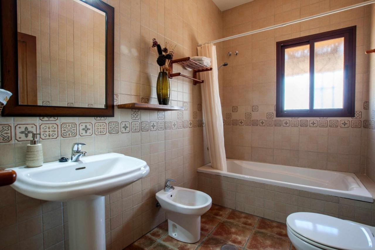 Casa Mirador Las claras Con Piscina privada jardin y AireAcodicionado Iznate Exterior foto